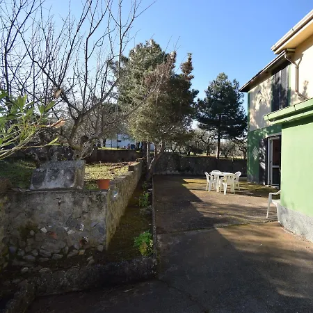 Rinaldo In Cosenza With Private Garden Casa vacanze